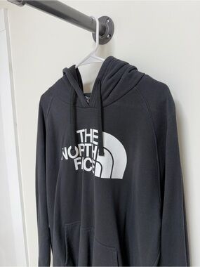 The North Face Women’s Black Logo Hoodie Sweatshirt